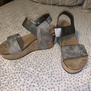 Pierre Dumas Hester Wedge